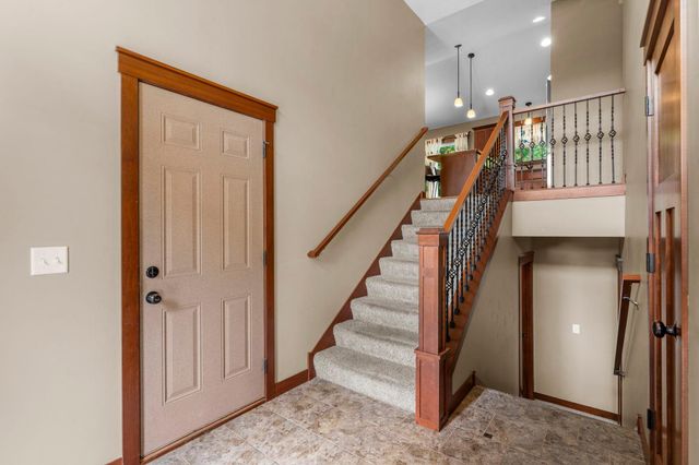 20945 Catalina Way, Farmington, MN 55024