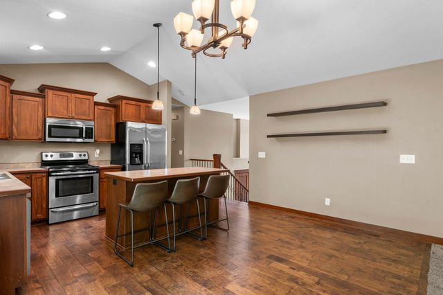 20945 Catalina Way, Farmington, MN 55024