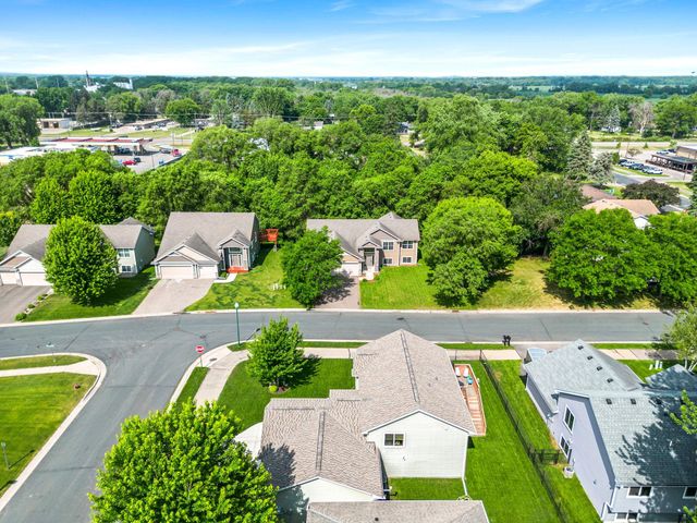 20945 Catalina Way, Farmington, MN 55024