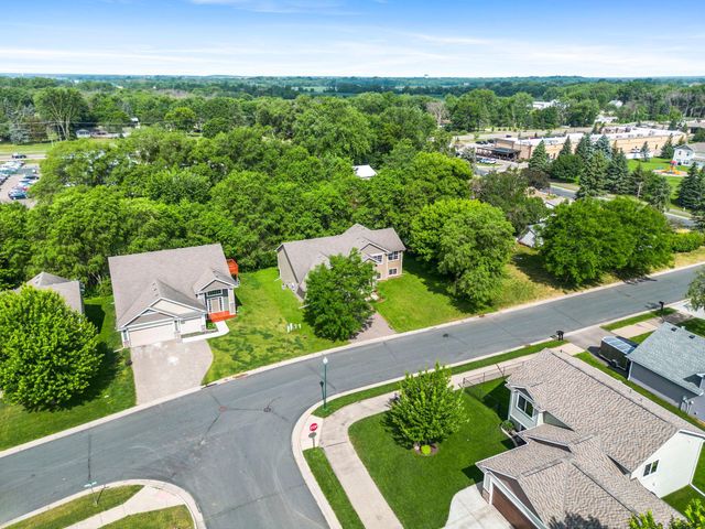20945 Catalina Way, Farmington, MN 55024