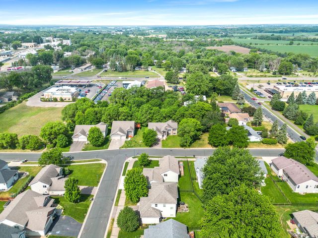 20945 Catalina Way, Farmington, MN 55024