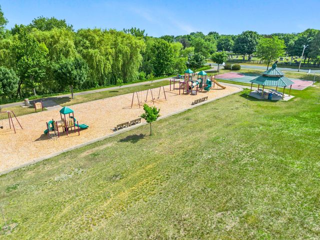 20945 Catalina Way, Farmington, MN 55024