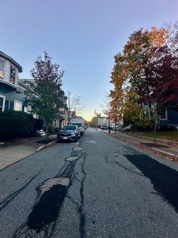 156 Eighth St, New Bedford, MA 02740