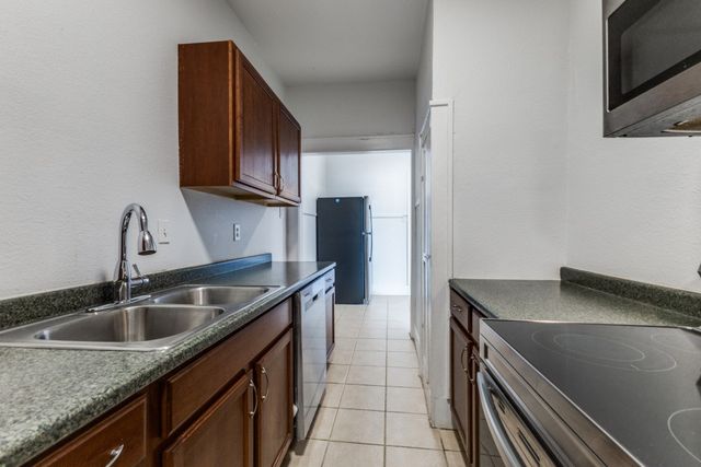 6012 Richmond Avenue, Dallas, TX 75206