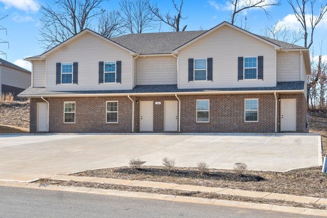 1136 Ziva Ln Apt C, Clarksville, TN 37040