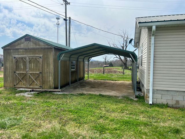 10694 Kentucky 90, Monticello, KY 42633