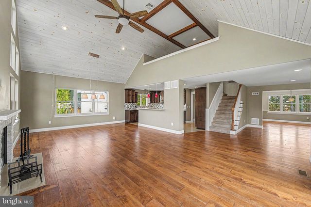 205 HARBOR DR, Egg Harbor Township, NJ 08234