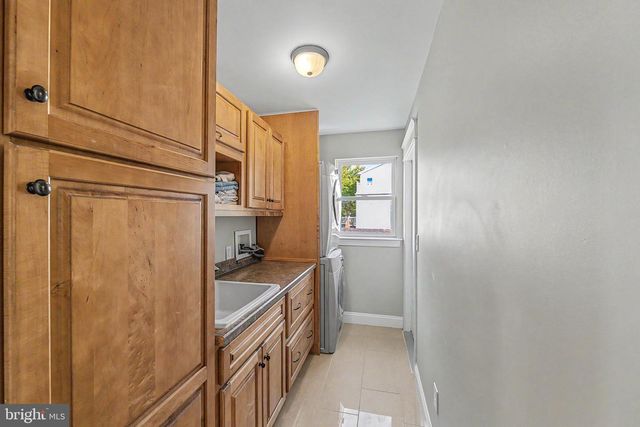 205 HARBOR DR, Egg Harbor Township, NJ 08234