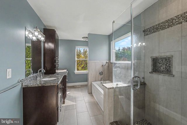 205 HARBOR DR, Egg Harbor Township, NJ 08234