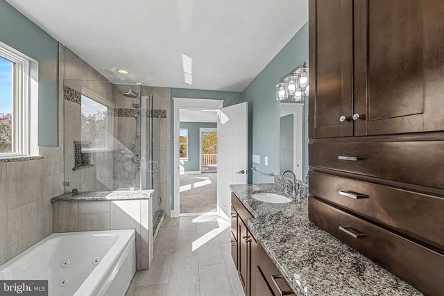 205 HARBOR DR, Egg Harbor Township, NJ 08234