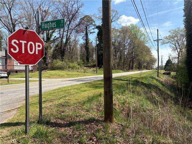 103 Hughes Street, Seneca, SC 29672