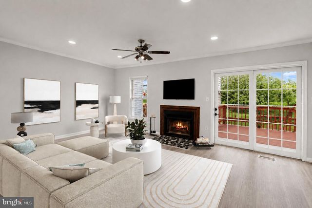 5943 SURRATTS VILLAGE DR, Clinton, MD 20735