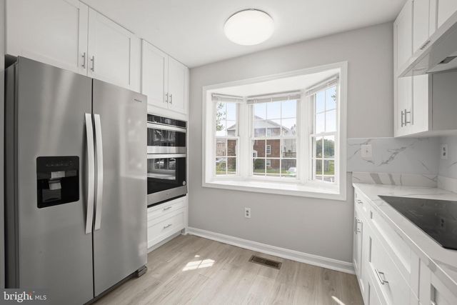 5943 SURRATTS VILLAGE DR, Clinton, MD 20735