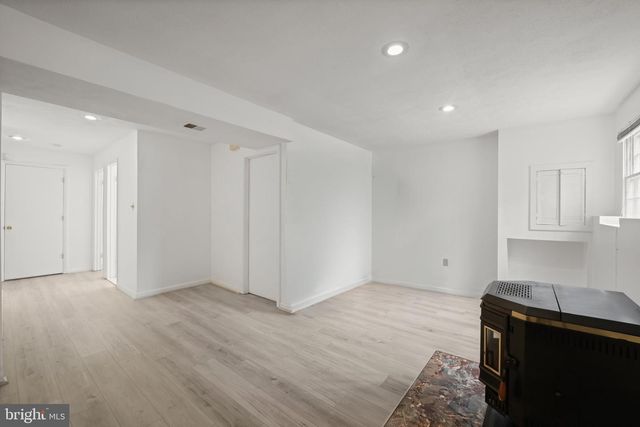 5943 SURRATTS VILLAGE DR, Clinton, MD 20735