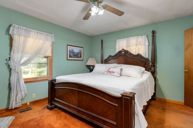 10157 Manchester Hwy, Morrison, TN 37357