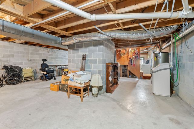 10157 Manchester Hwy, Morrison, TN 37357