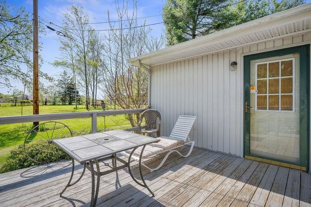 10157 Manchester Hwy, Morrison, TN 37357