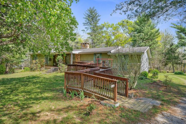 10157 Manchester Hwy, Morrison, TN 37357