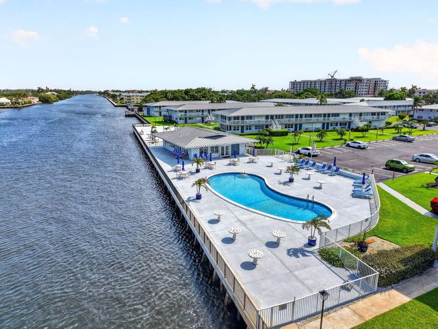 2430 S FEDERAL Highway 2, Boynton Beach, FL 33435