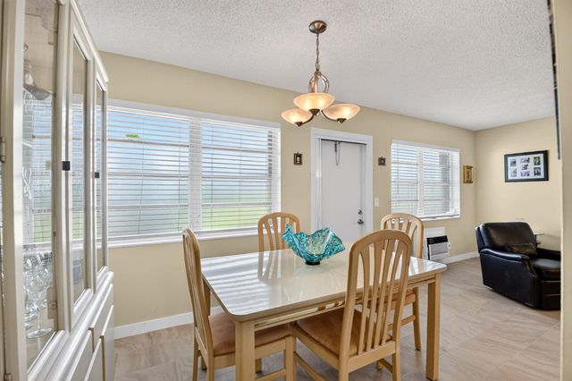 2430 S FEDERAL Highway 2, Boynton Beach, FL 33435