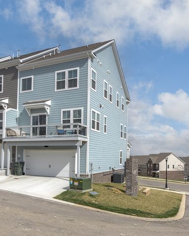 231 Ben Hill Dr, Antioch, TN 37013