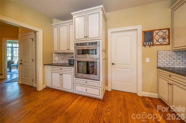 2509 Stoneview Court, Denver, NC 28037