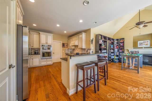 2509 Stoneview Court, Denver, NC 28037