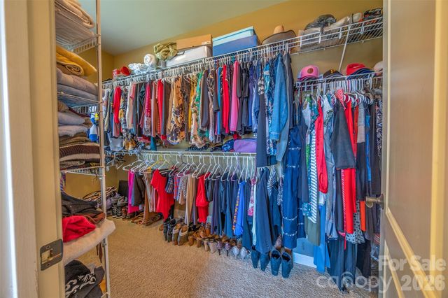 2509 Stoneview Court, Denver, NC 28037