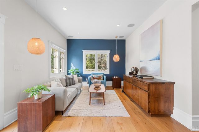 405 Cold Springs Rd, Angwin, CA 94508