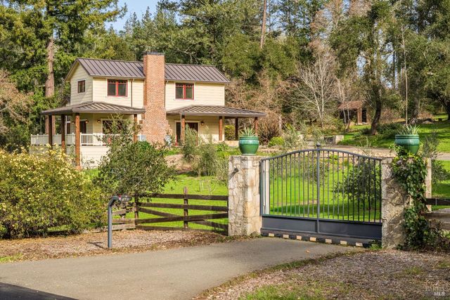 405 Cold Springs Rd, Angwin, CA 94508