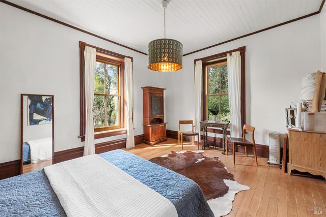 405 Cold Springs Rd, Angwin, CA 94508