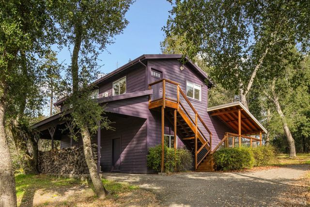 405 Cold Springs Rd, Angwin, CA 94508