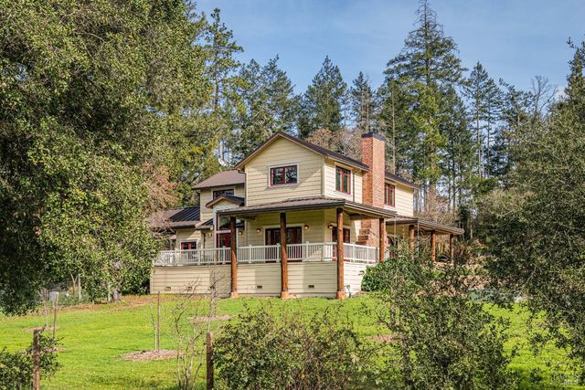 405 Cold Springs Rd, Angwin, CA 94508