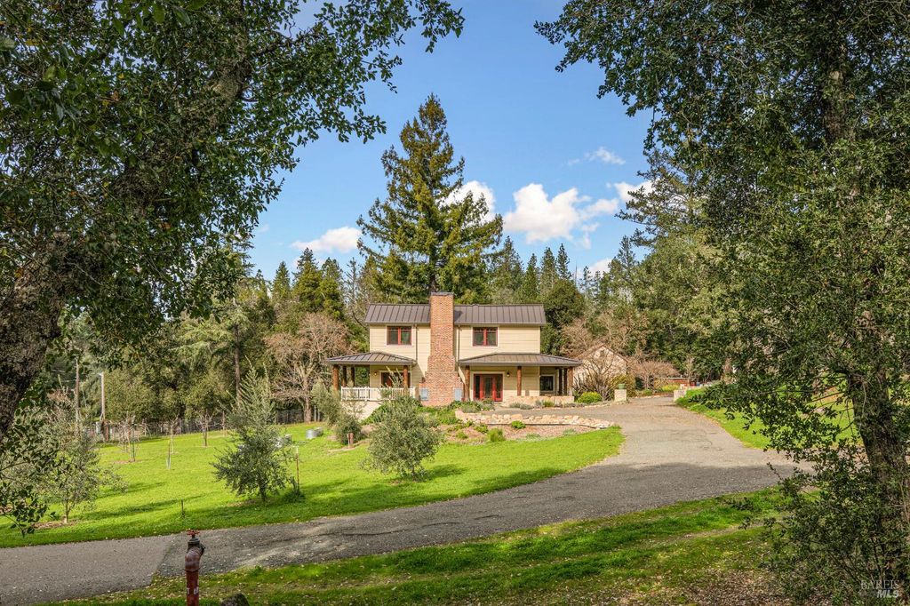 405 Cold Springs Rd, Angwin, CA 94508