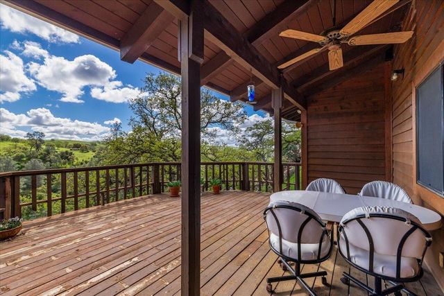 8581 Siegel St, Valley Springs, CA 95252