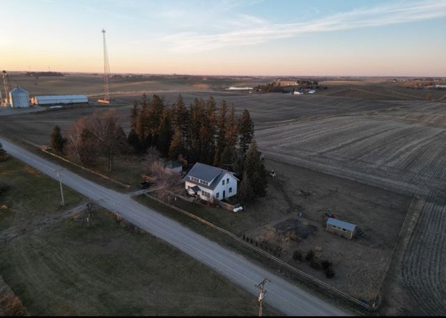 2739 310th Street, Gilman, IA 50106
