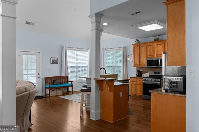 105 Camford Stone Path, Fayetteville, GA 30214