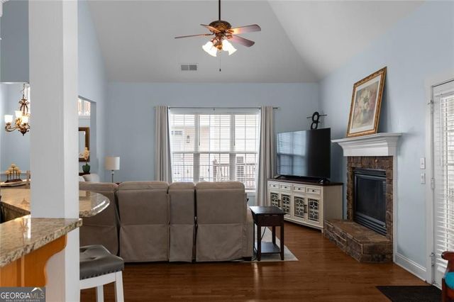 105 Camford Stone Path, Fayetteville, GA 30214