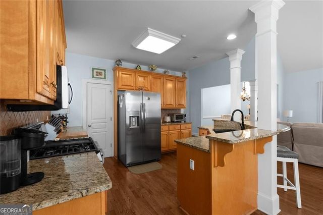 105 Camford Stone Path, Fayetteville, GA 30214