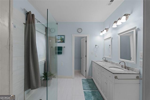 105 Camford Stone Path, Fayetteville, GA 30214