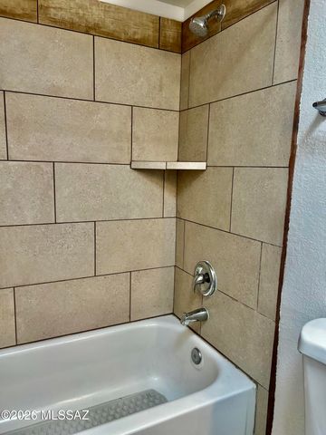 2922 W Ironwood Hill Drive, Tucson, AZ 85745