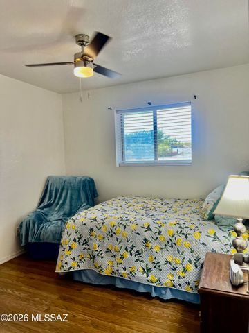 2922 W Ironwood Hill Drive, Tucson, AZ 85745