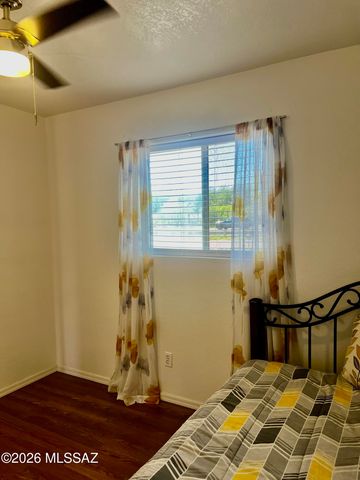 2922 W Ironwood Hill Drive, Tucson, AZ 85745