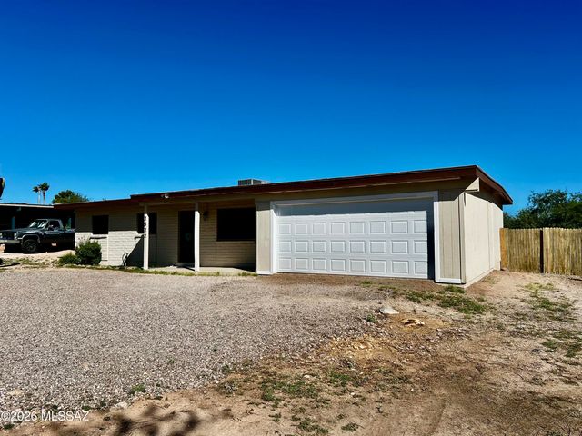 2922 W Ironwood Hill Drive, Tucson, AZ 85745