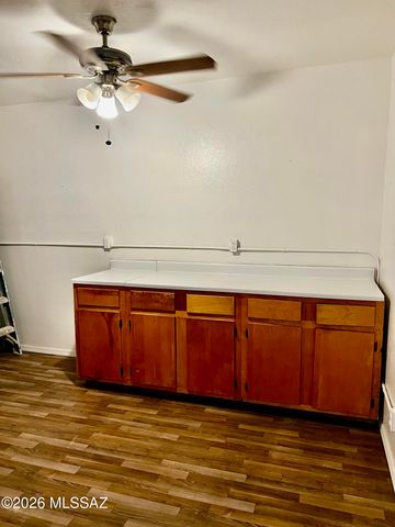 2922 W Ironwood Hill Drive, Tucson, AZ 85745