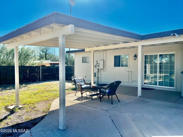 2922 W Ironwood Hill Drive, Tucson, AZ 85745