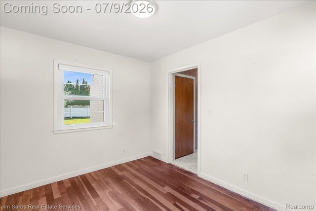 1010 Nottingham Road, Grosse Pointe Park, MI 48230