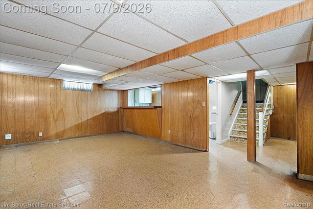 1010 Nottingham Road, Grosse Pointe Park, MI 48230