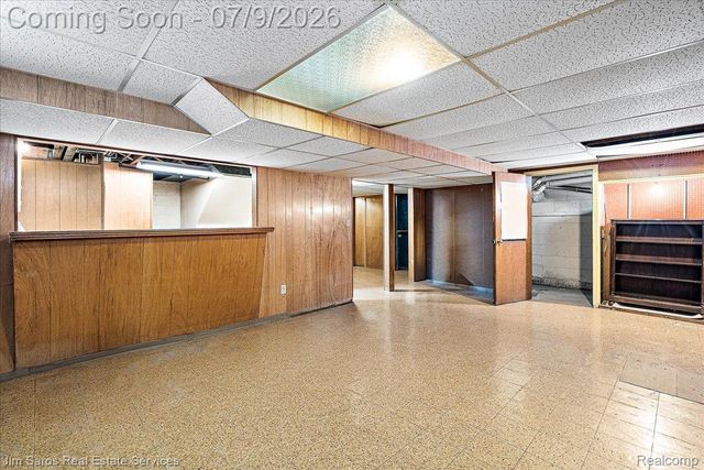 1010 Nottingham Road, Grosse Pointe Park, MI 48230