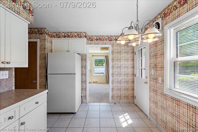 1010 Nottingham Road, Grosse Pointe Park, MI 48230